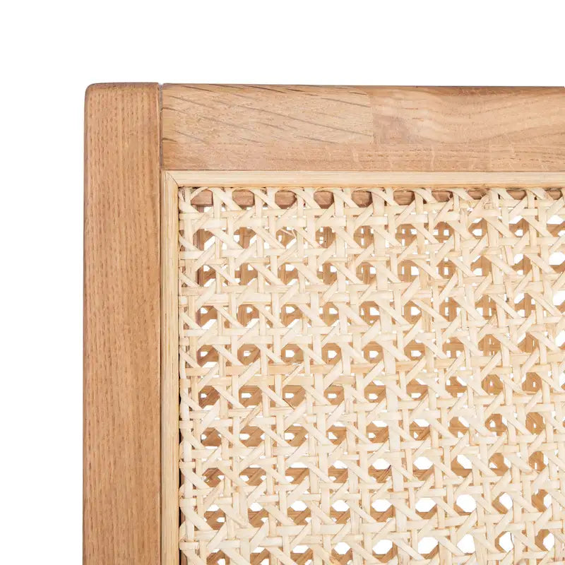 Rattan Dining Chair - 21.9 W x 24.8 L x 33.9 H - 22Wx25Dx34H